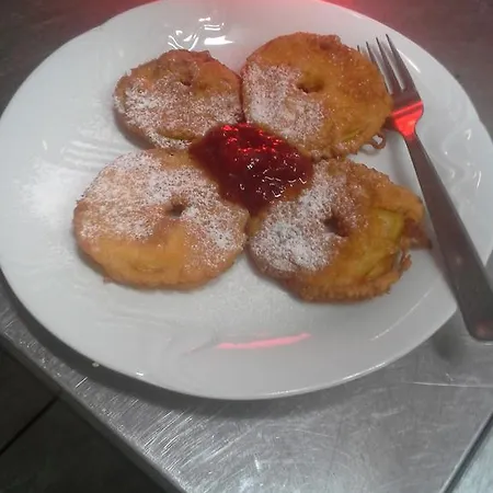 ゲストハウス Kaucic 3*