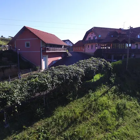 Gostinjska kuća Kaucic Benedikt v Slovenskih Goricah